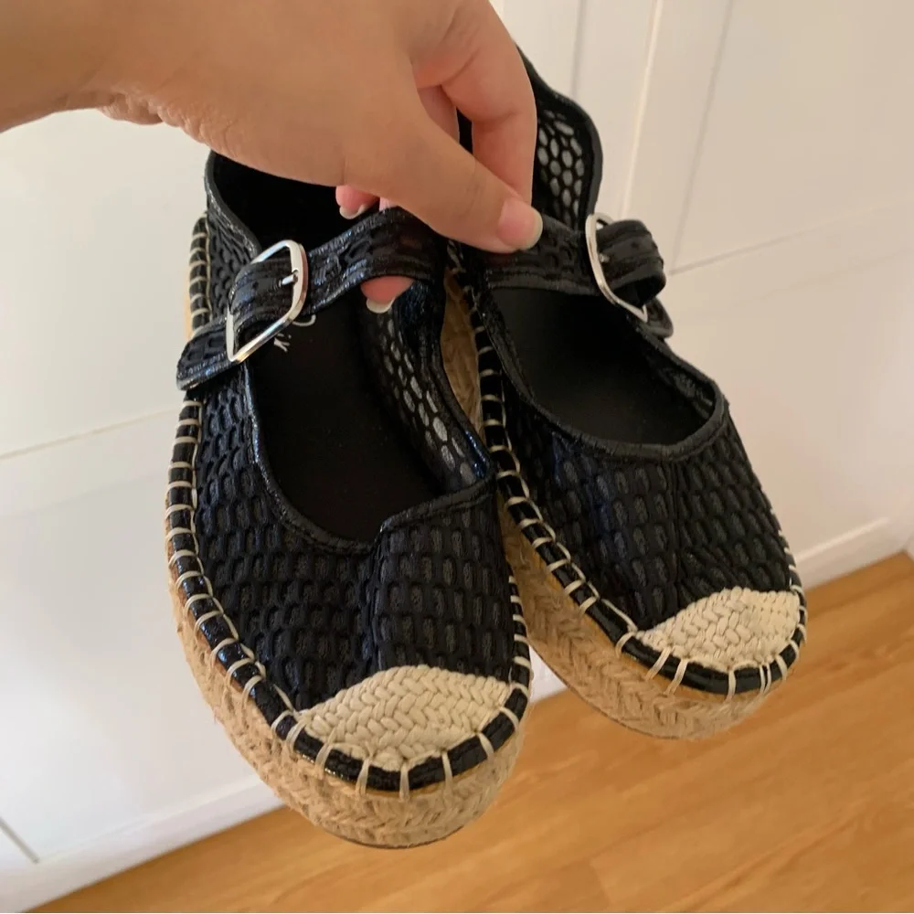 Wild Pair Black Mesh Buckle Espadrille Flat Shoes Size 5 ½